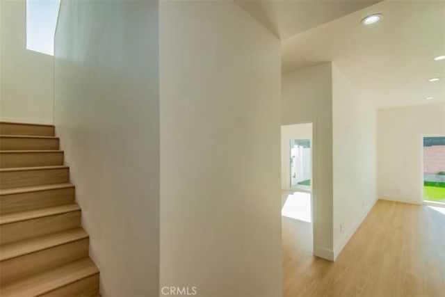 16433 Gledhill Street, North Hills, CA 91343