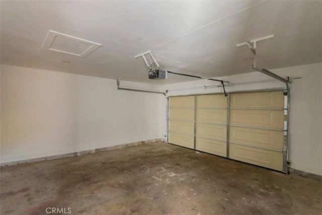 16433 Gledhill Street, North Hills, CA 91343