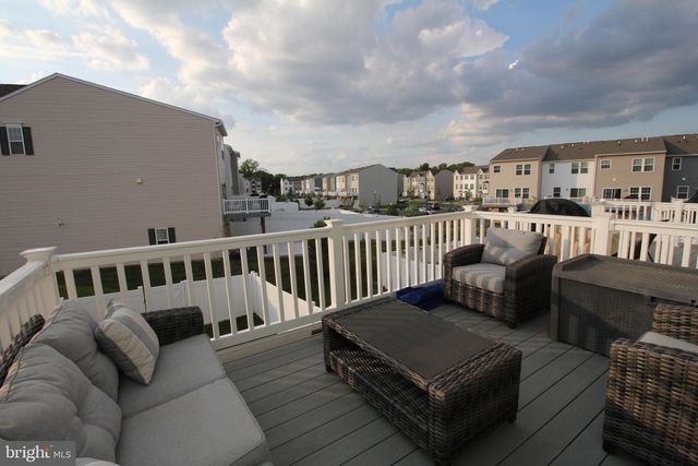 103 FREEDOM WAY, Sicklerville, NJ 08081