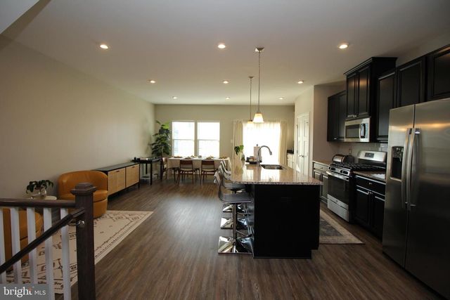 103 FREEDOM WAY, Sicklerville, NJ 08081