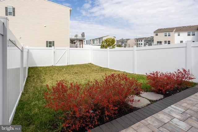 103 FREEDOM WAY, Sicklerville, NJ 08081
