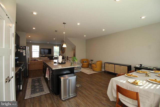 103 FREEDOM WAY, Sicklerville, NJ 08081