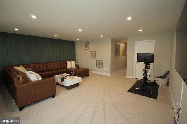 103 FREEDOM WAY, Sicklerville, NJ 08081