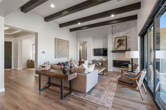 1 Trasera Court, Santa Fe, NM 87506