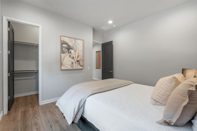 1 Trasera Court, Santa Fe, NM 87506