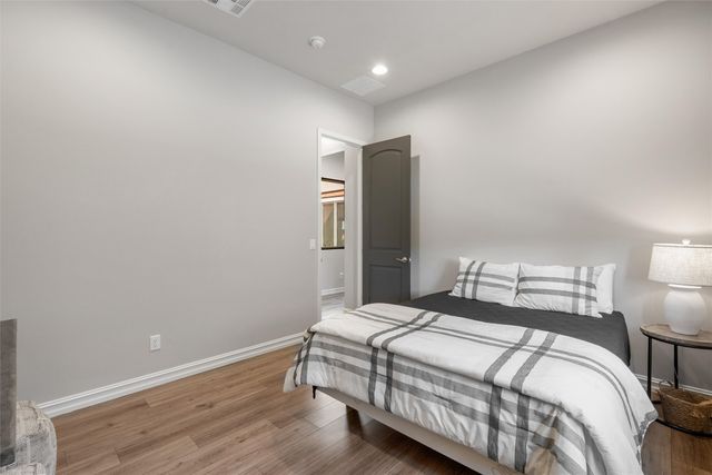 1 Trasera Court, Santa Fe, NM 87506