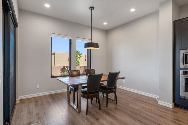 1 Trasera Court, Santa Fe, NM 87506