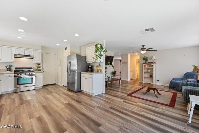 38742 Panther Drive, Palmdale, CA 93551