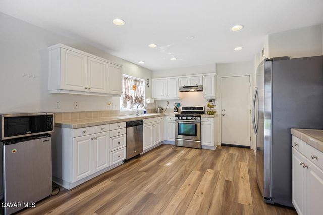 38742 Panther Drive, Palmdale, CA 93551