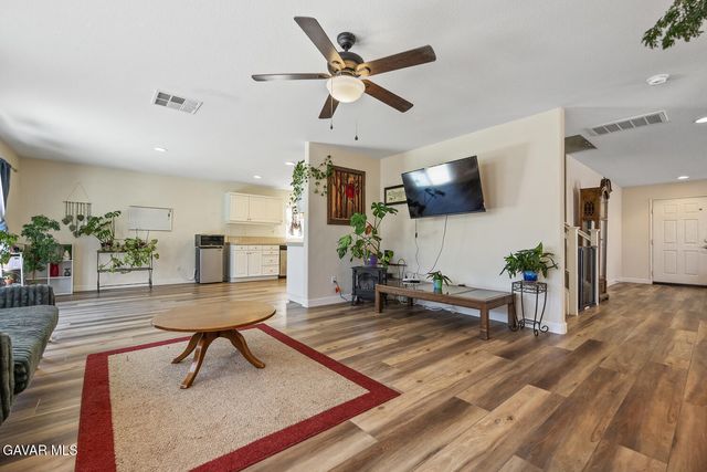 38742 Panther Drive, Palmdale, CA 93551