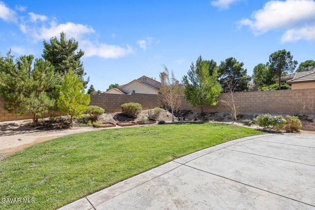 38742 Panther Drive, Palmdale, CA 93551