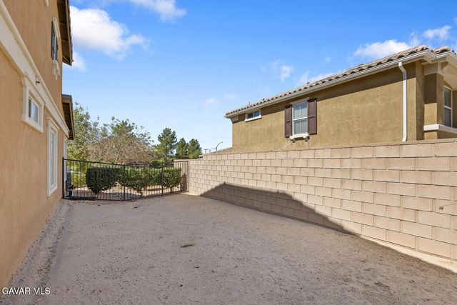 38742 Panther Drive, Palmdale, CA 93551
