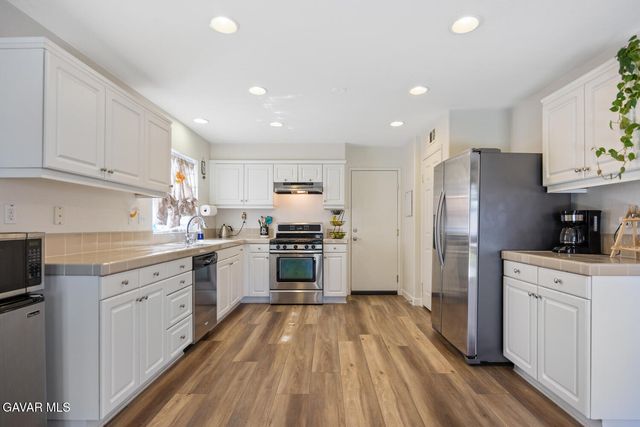 38742 Panther Drive, Palmdale, CA 93551