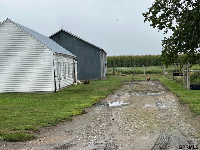 1042 County Road 1900 Road, Crete, NE 68333