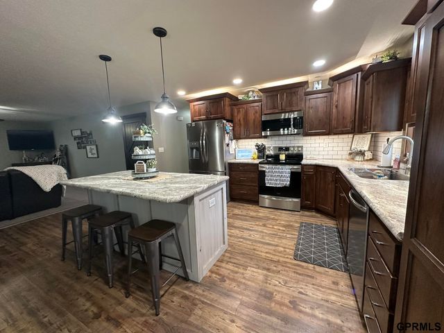 1042 County Road 1900 Road, Crete, NE 68333