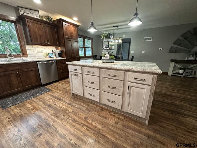 1042 County Road 1900 Road, Crete, NE 68333