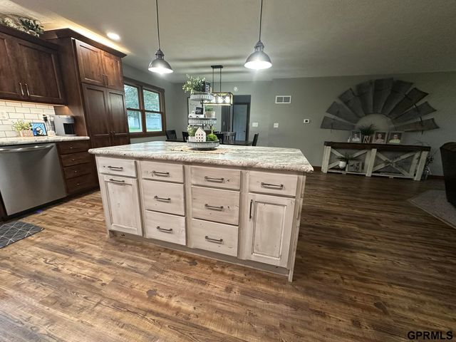 1042 County Road 1900 Road, Crete, NE 68333