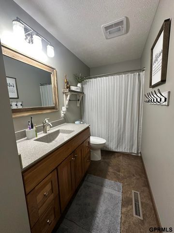 1042 County Road 1900 Road, Crete, NE 68333