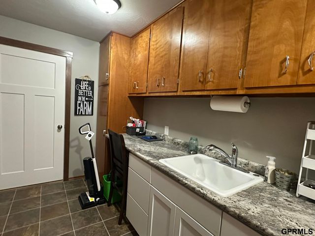 1042 County Road 1900 Road, Crete, NE 68333