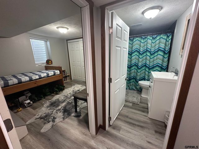 1042 County Road 1900 Road, Crete, NE 68333