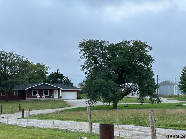 1042 County Road 1900 Road, Crete, NE 68333