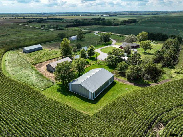 1042 County Road 1900 Road, Crete, NE 68333