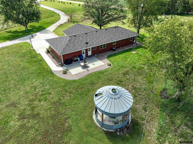 1042 County Road 1900 Road, Crete, NE 68333