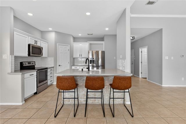 15230 BARATARIA Dr, Corpus Christi, TX 78418