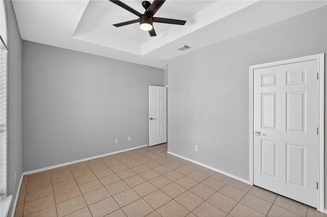 15230 BARATARIA Dr, Corpus Christi, TX 78418