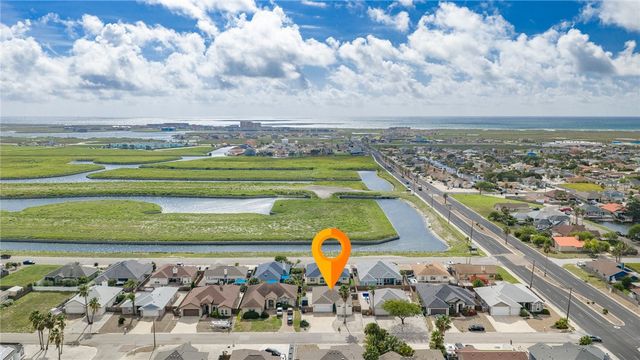 15230 BARATARIA Dr, Corpus Christi, TX 78418