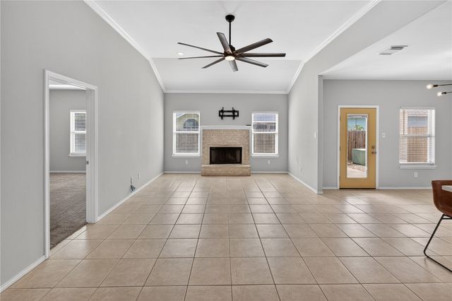 15230 BARATARIA Dr, Corpus Christi, TX 78418