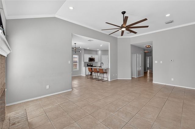 15230 BARATARIA Dr, Corpus Christi, TX 78418