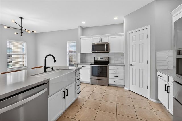 15230 BARATARIA Dr, Corpus Christi, TX 78418
