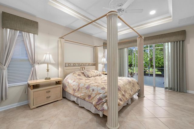 469 NW Blue Lake Drive, Port St. Lucie, FL 34986
