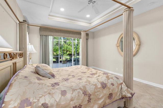 469 NW Blue Lake Drive, Port St. Lucie, FL 34986