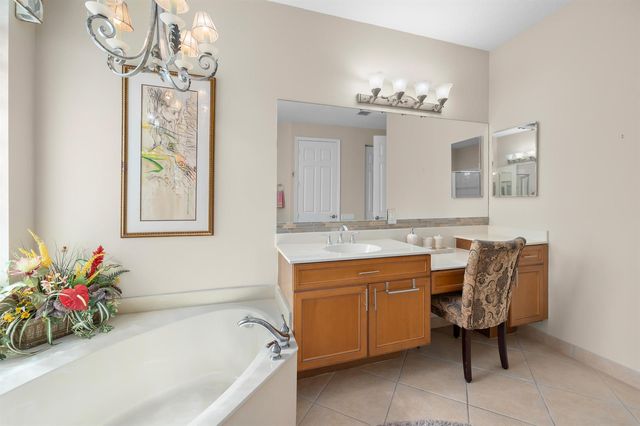 469 NW Blue Lake Drive, Port St. Lucie, FL 34986