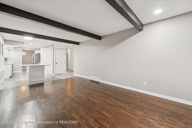 5435 Blue Haven Drive, East Lansing, MI 48823