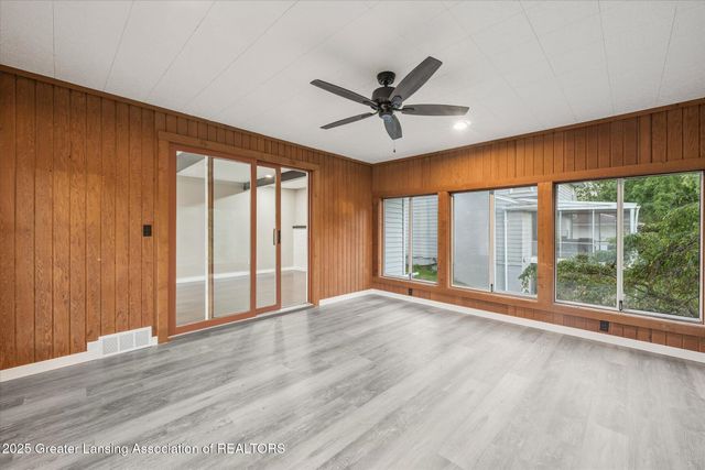 5435 Blue Haven Drive, East Lansing, MI 48823