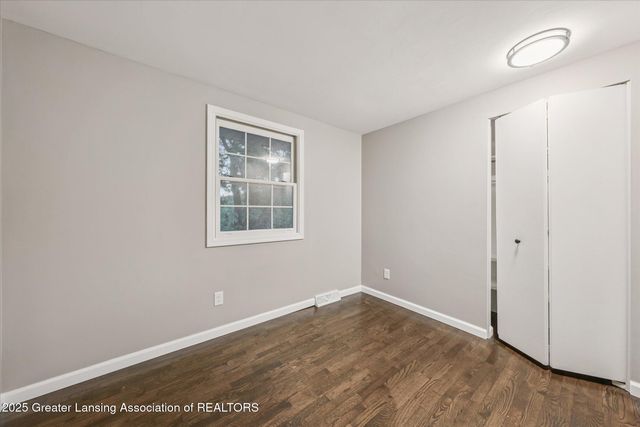 5435 Blue Haven Drive, East Lansing, MI 48823