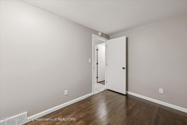 5435 Blue Haven Drive, East Lansing, MI 48823