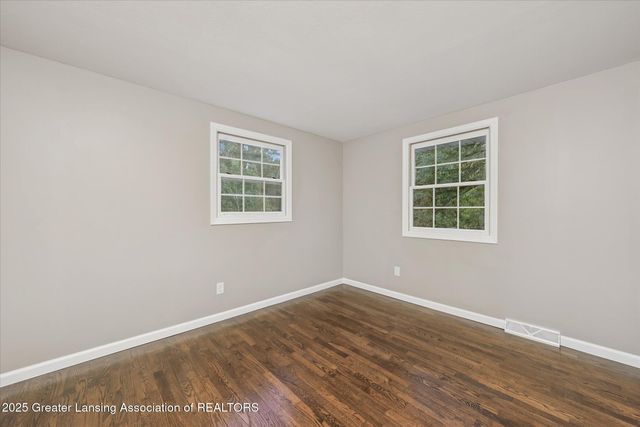 5435 Blue Haven Drive, East Lansing, MI 48823