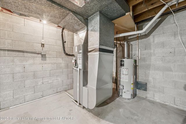 5435 Blue Haven Drive, East Lansing, MI 48823