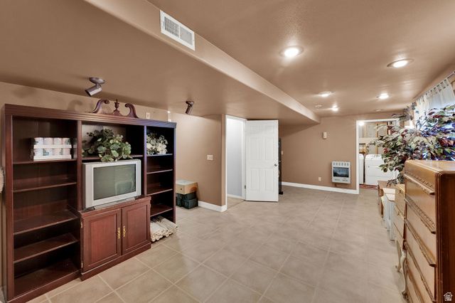 2126 E AUTUMN ST, Eagle Mountain, UT 84005