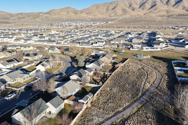 2126 E AUTUMN ST, Eagle Mountain, UT 84005