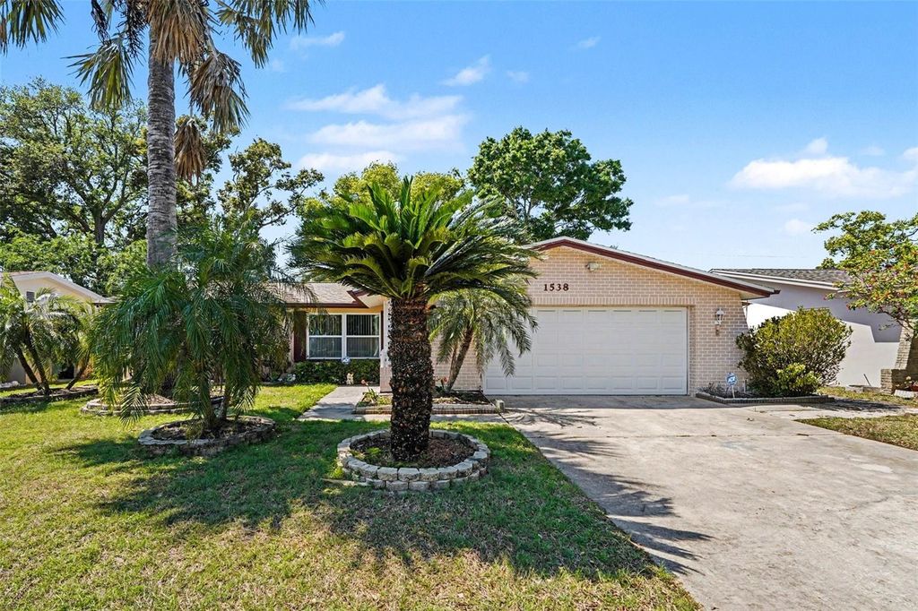 1538 S LAKE AVENUE, Clearwater, FL 33756