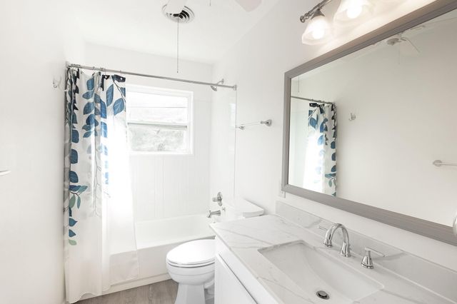 2603 Carter Creek Parkway, Bryan, TX 77802