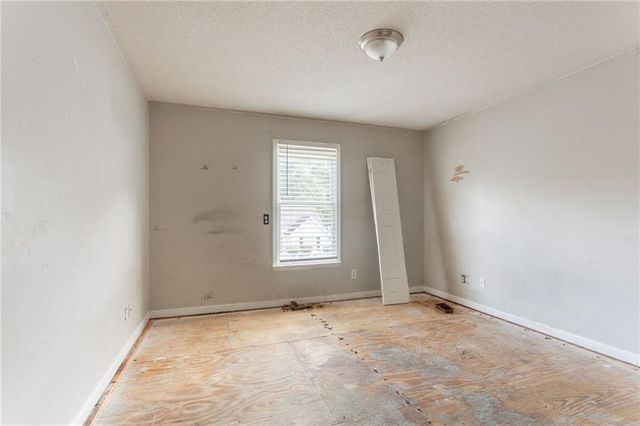 5415 Twin Lakes Drive, Atlanta, GA 30349