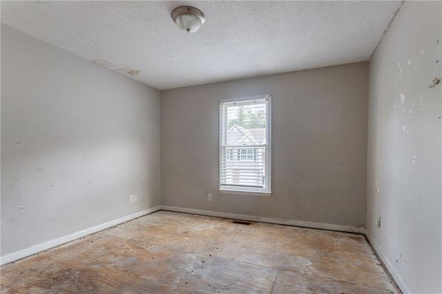 5415 Twin Lakes Drive, Atlanta, GA 30349