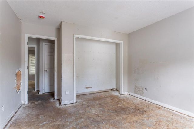 5415 Twin Lakes Drive, Atlanta, GA 30349