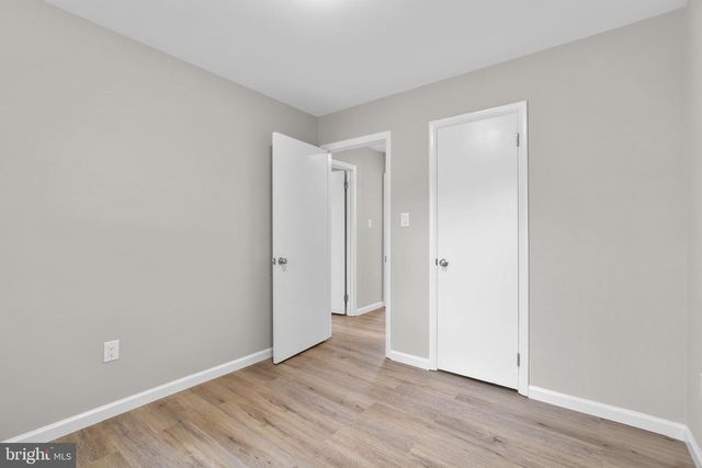 24320 LOG HOUSE RD, Gaithersburg, MD 20882